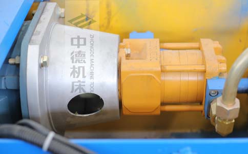ZDPK-10025采用國內(nèi)一流品牌電機(jī)及油泵，動力強(qiáng)勁，噪音低.jpg
