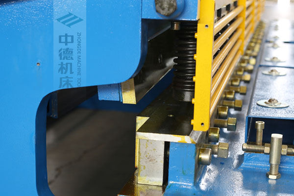 ZDS-432選用上海優(yōu)質(zhì)刀片，使用壽命更長.jpg